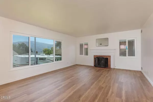 Santa Paula, CA 93060,963 La Vuelta PL