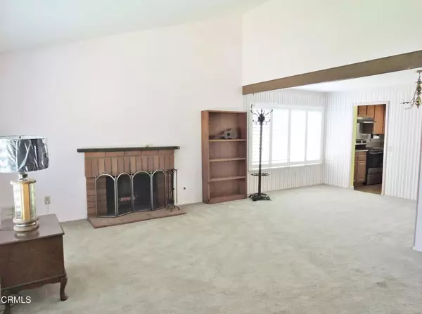Thousand Oaks, CA 91362,2209 Aspenpark CT
