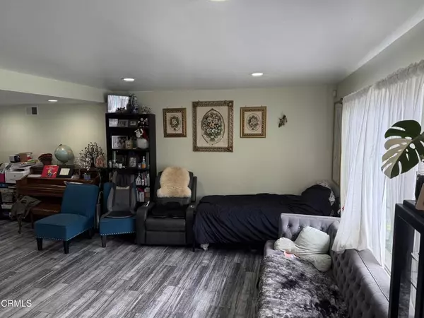 Oxnard, CA 93033,2027 E Bard RD