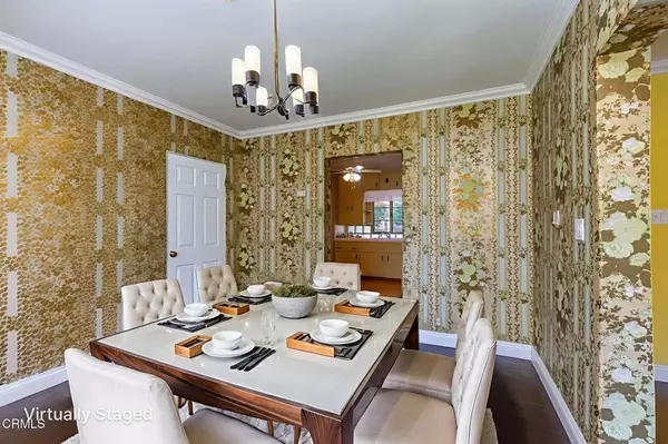 Santa Paula, CA 93060,1239 Fern Oaks DR