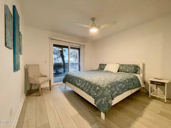 Port Hueneme, CA 93041,932 Lighthouse WAY