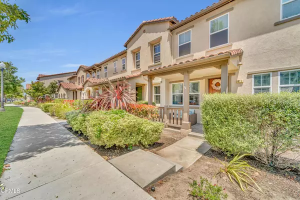 Oxnard, CA 93036,423 Green River ST