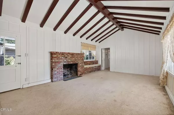 Santa Paula, CA 93060,1143 Oakdale PL