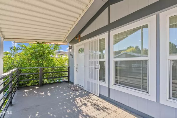 1550 Rory LN #103, Simi Valley, CA 93063