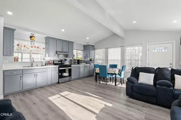 Simi Valley, CA 93063,1550 Rory LN #103
