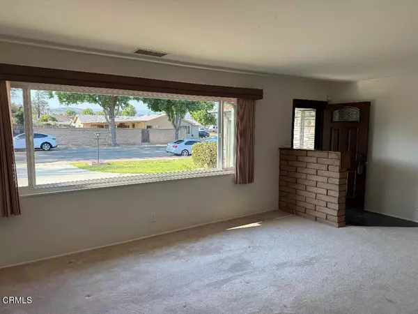 Ventura, CA 93004,489 Mara AVE