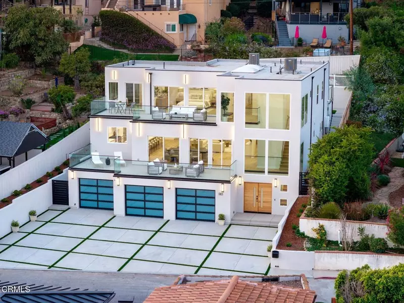 2407 Sunset DR, Ventura, CA 93001