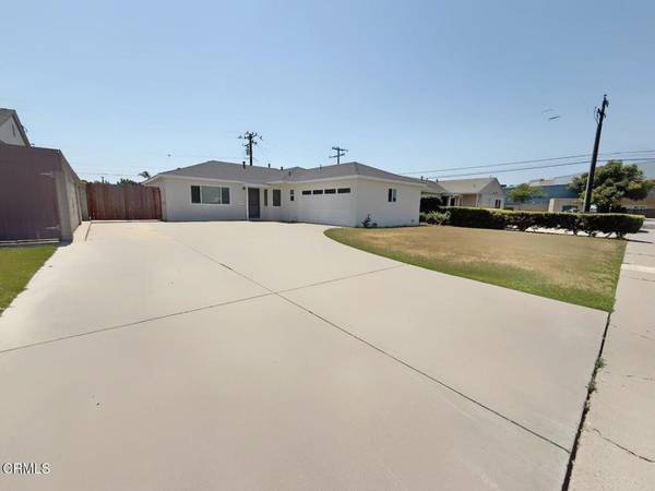 512 Nectarine ST, Oxnard, CA 93033
