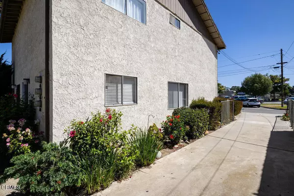 Ventura, CA 93001,467 W Simpson ST