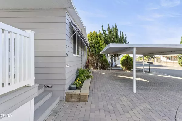 Ventura, CA 93004,180 Camelia WAY #180