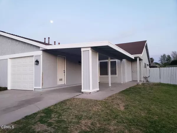 74 Abrazo DR, Camarillo, CA 93012