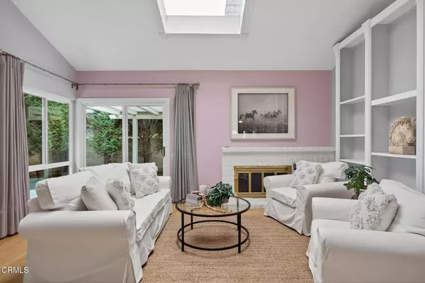 Ventura, CA 93004,628 Sapphire AVE