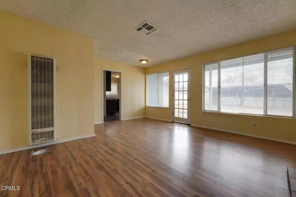 Lancaster, CA 93534,44059 Fern AVE