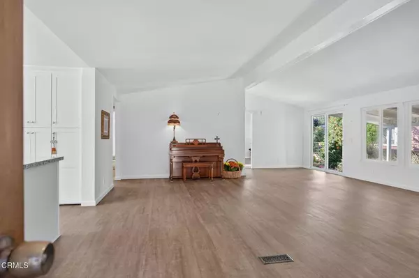 Santa Paula, CA 93060,975 W Telegraph RD #126