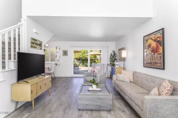 Ventura, CA 93003,1631 Beagle CT