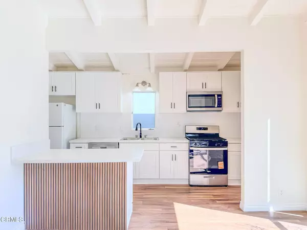 Oxnard, CA 93035,121 Highland DR