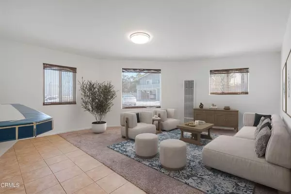 Oxnard, CA 93035,387 389 Highland DR