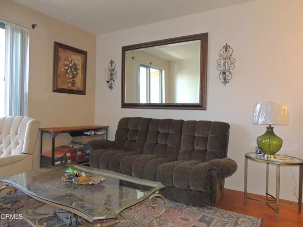 Oxnard, CA 93030,865 S B ST #L-2