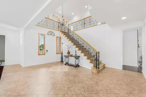 Newbury Park, CA 91320,548 Knollwood DR