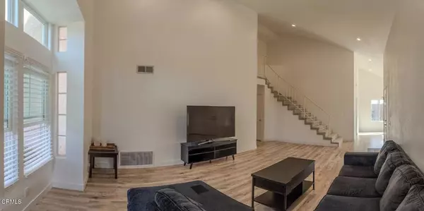 Camarillo, CA 93012,6182 palomar CIR
