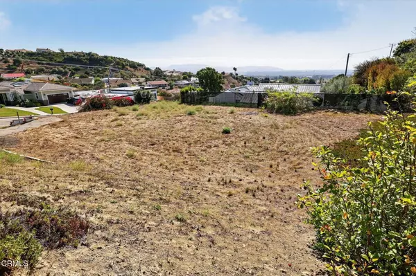 Ventura, CA 93003,961 Colina VIS