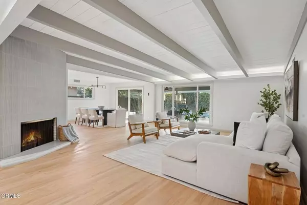 Valley Glen, CA 91401,6043 Mary Ellen AVE