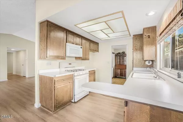 Oxnard, CA 93036,1351 Kumquat PL