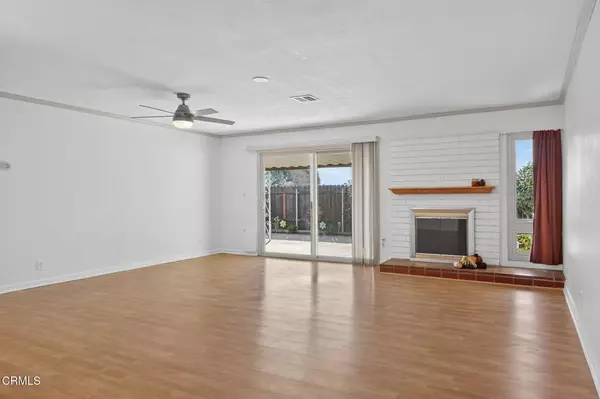 Camarillo, CA 93010,2229 Camilar DR