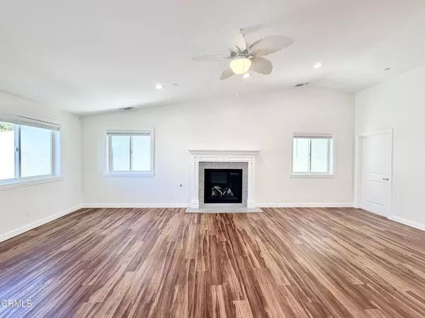 Ventura, CA 93003,5544 Crestone CT