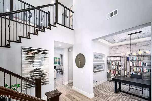 West Hills, CA 91304,8300 Mariposa CT