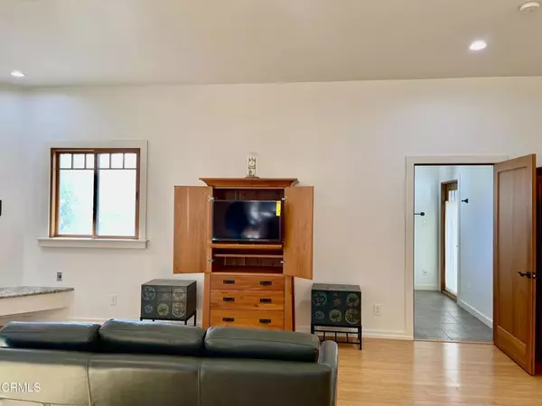 Ojai, CA 93023,651 S La Luna AVE