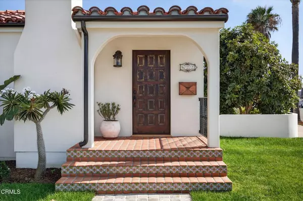 Ventura, CA 93003,622 South Evergreen Drive DR