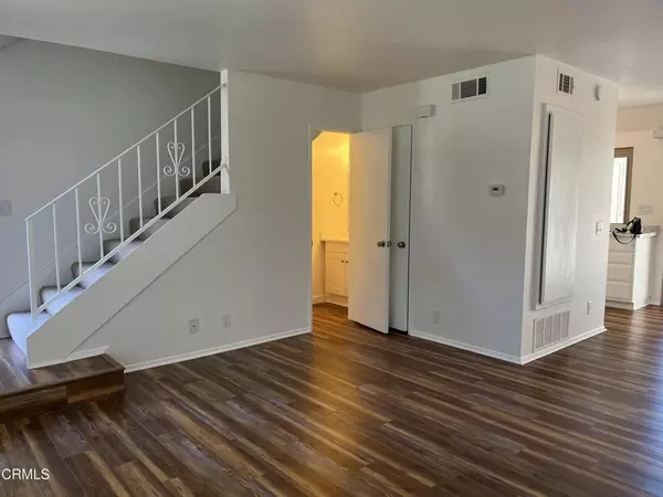 Ventura, CA 93003,1627 Squirrel LN