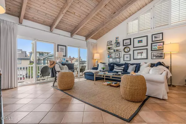 Oxnard, CA 93035,109 La Granada ST