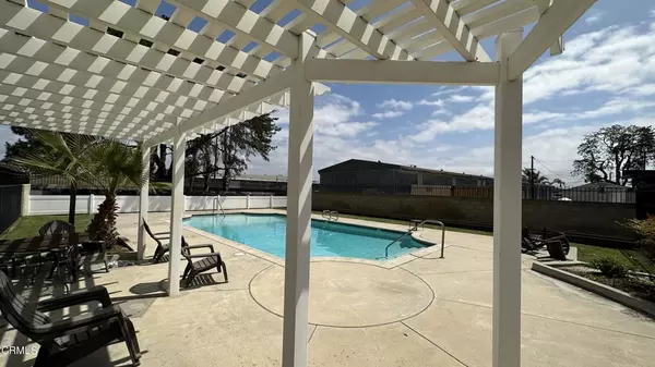 Oxnard, CA 93036,2052 Danube WAY