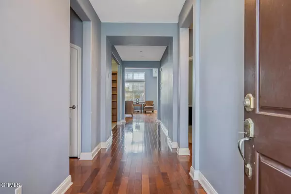 Oxnard, CA 93035,2920 Naples DR