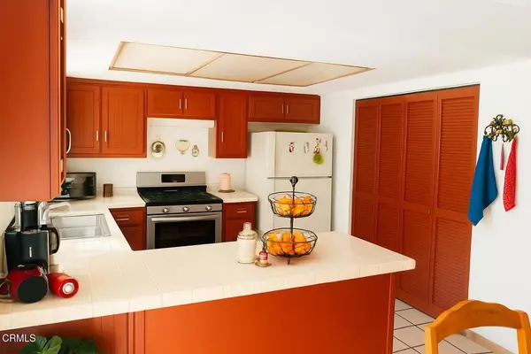 Santa Paula, CA 93060,114 E Ventura ST #H