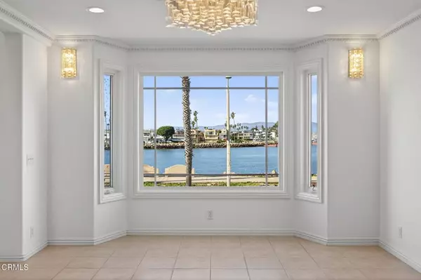 Oxnard, CA 93035,124 San Nicholas AVE