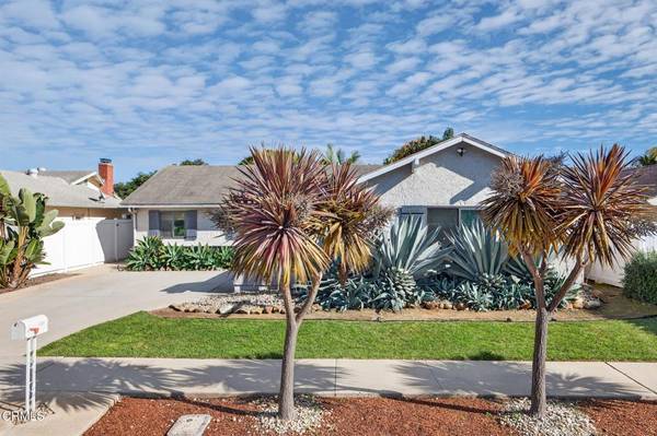 1450 Crest CT, Oxnard, CA 93035