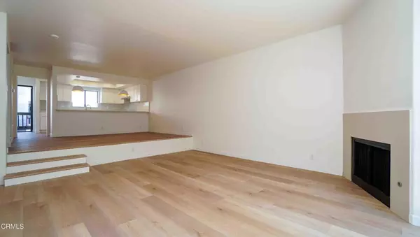 Woodland Hills, CA 91367,21801 Burbank BLVD #74