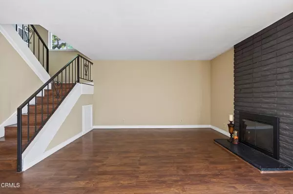 Oxnard, CA 93030,1308 Gina DR