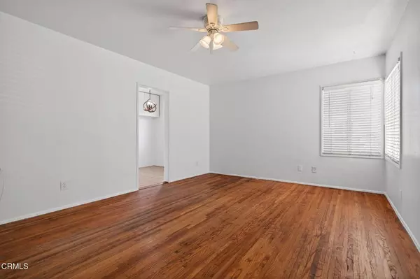 Oxnard, CA 93033,113 E Cedar ST E