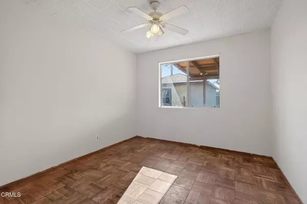 Oxnard, CA 93033,236 E Poplar ST