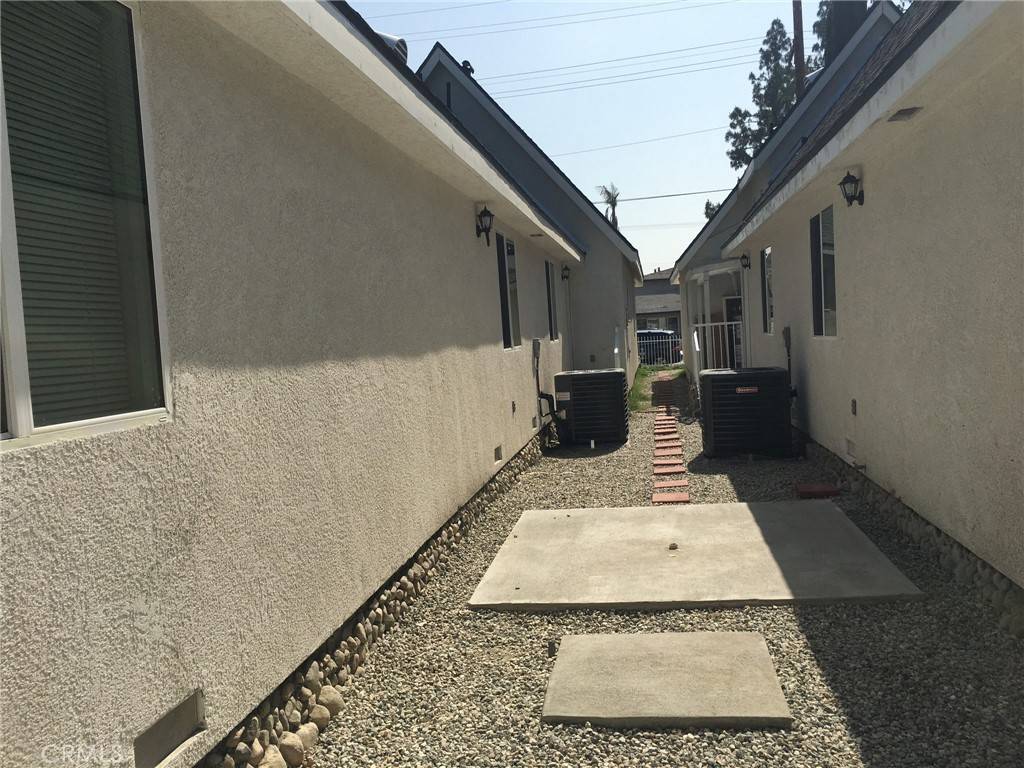 Azusa, CA 91702,165 167 N Azusa AVE