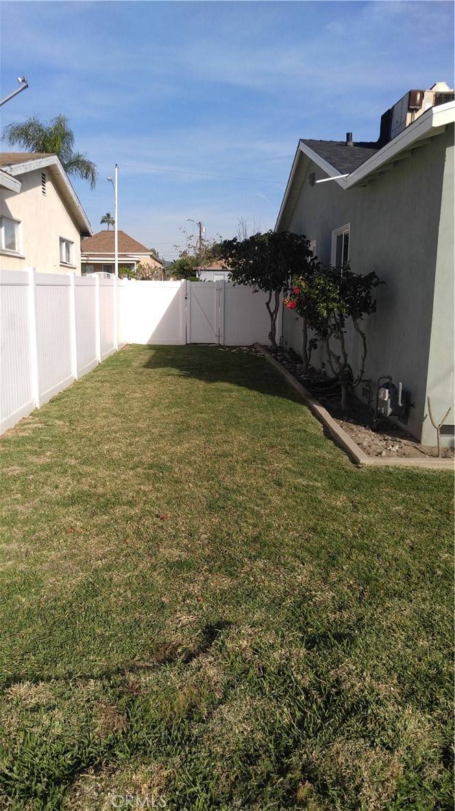Azusa, CA 91702,1031 N Mckeever AVE