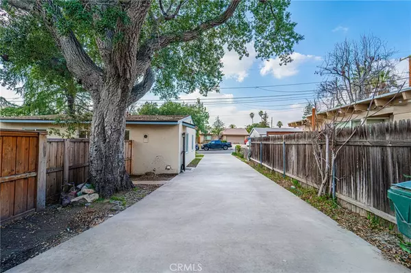 Monrovia, CA 91016,148 Poinsettia AVE