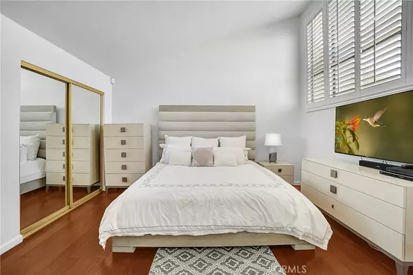 Alhambra, CA 91803,1016 S Marengo AVE #5