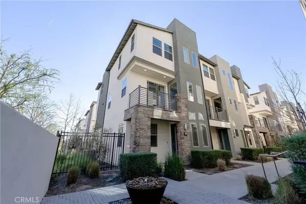19503 Empire LN, Northridge, CA 91324