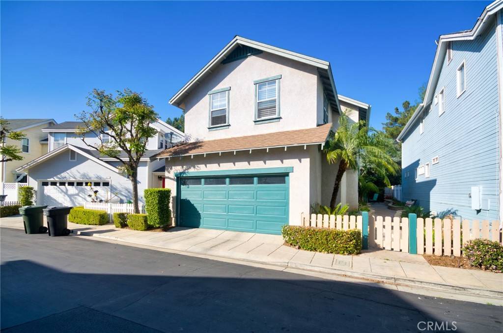 157 Honeysuckle LN, Brea, CA 92821