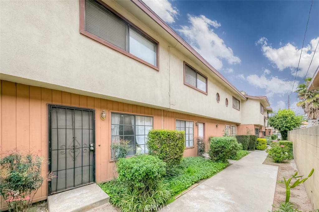El Monte, CA 91732,4028 Maxson RD #I